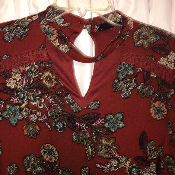 Blu Pepper Floral Keyhole Dress - Picture 3 of 8